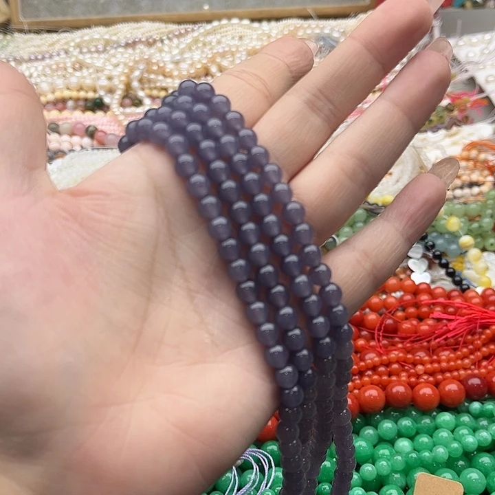 玛瑙/玉髓珠宝半成品未镶嵌一条6mm左右烟紫和田玉