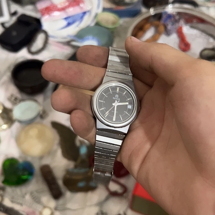 龙****琉璃手工艺品日用百货手工艺品