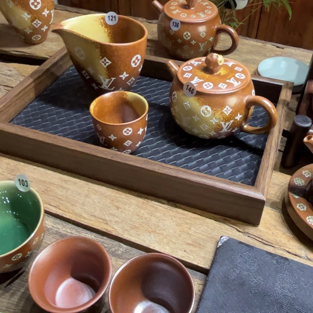*****草木灰老花套装 壶 公道杯 杯子2