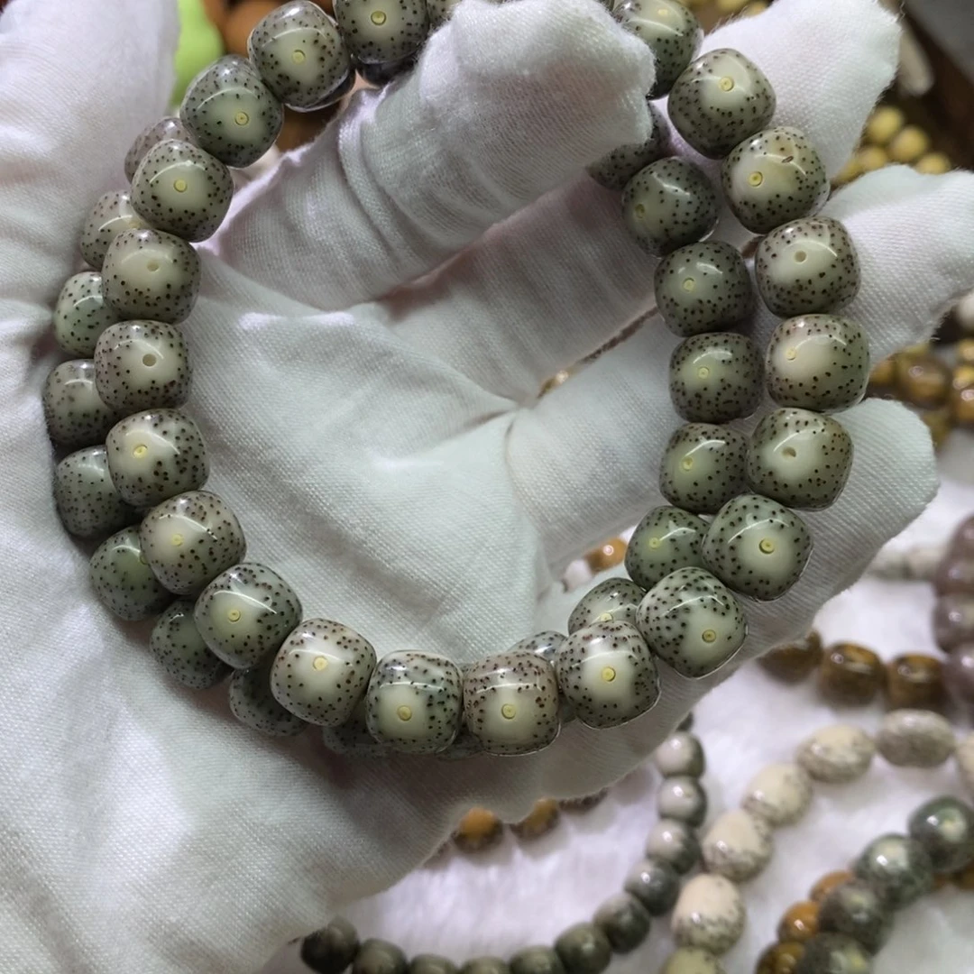 单***吊坠星月菩提大眼睛