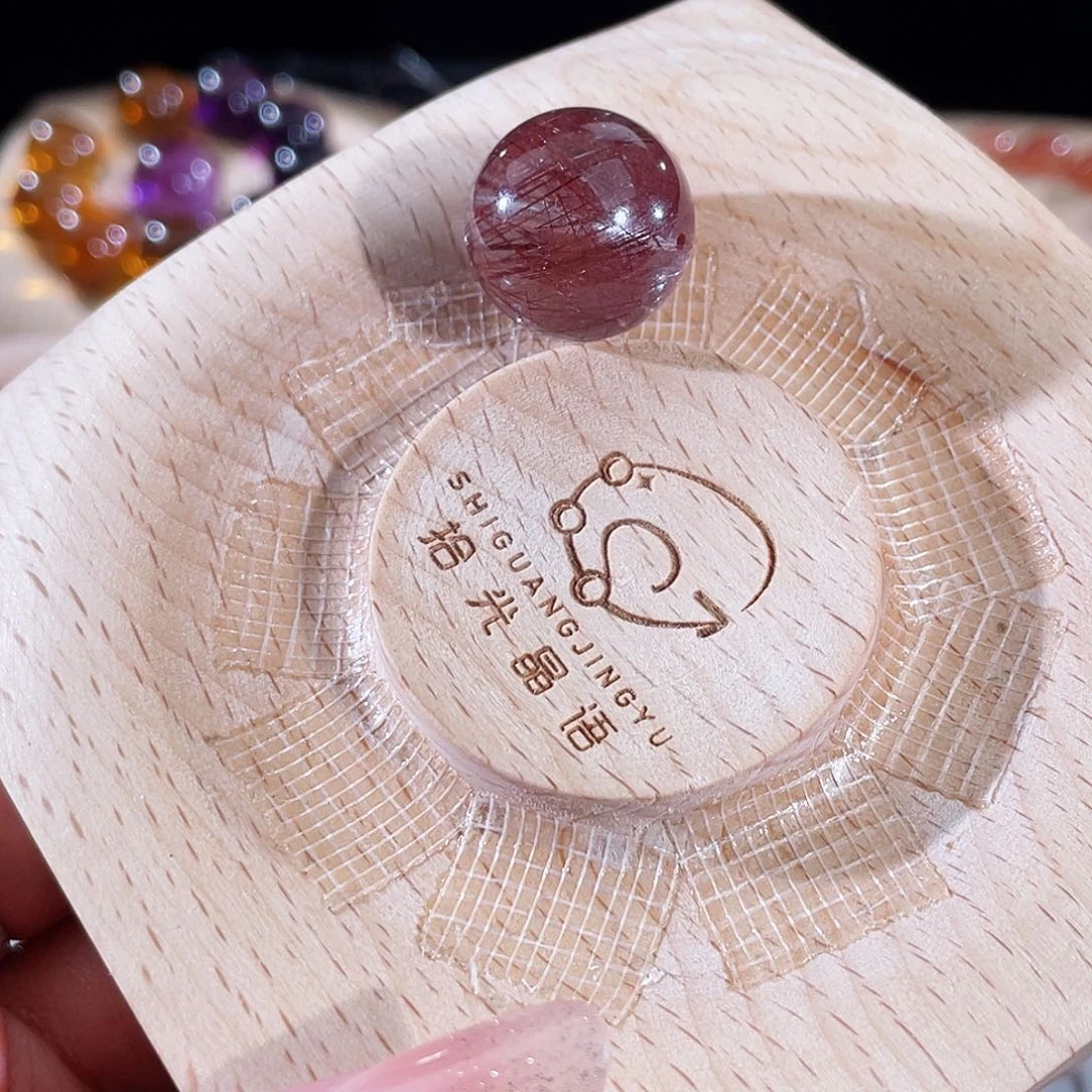颜***贝水晶未镶嵌手链红钢单珠19.9