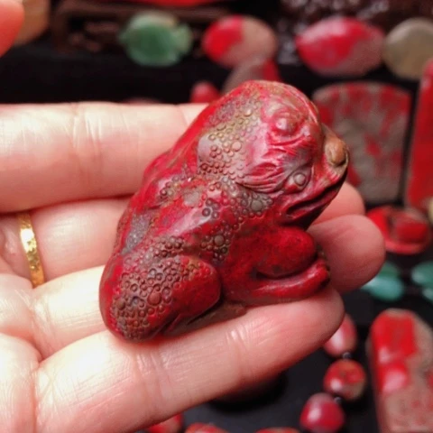 昌化鸡血石昌化鸡血石手把件