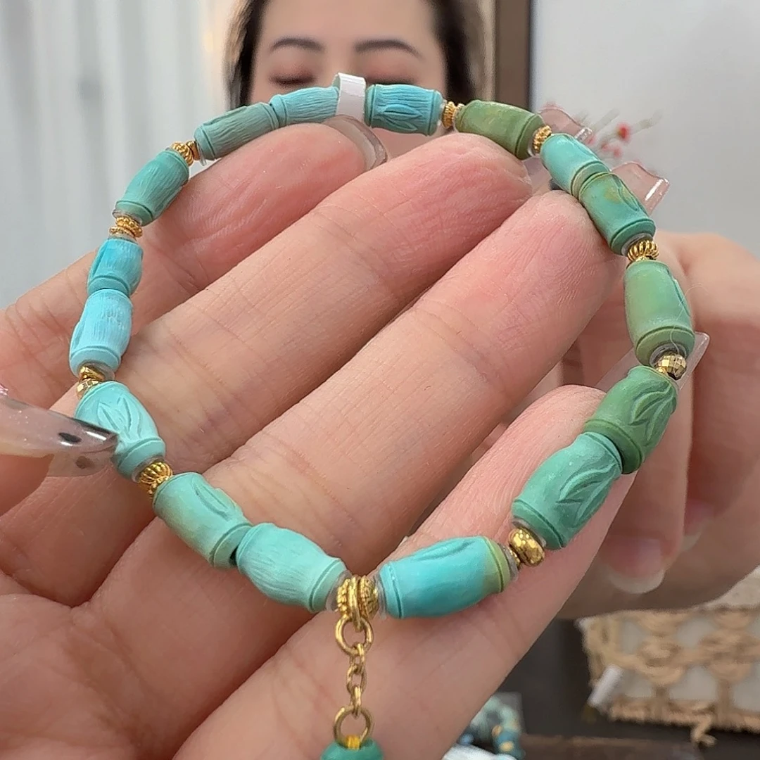 绿松石18K金镶嵌珠宝奇石