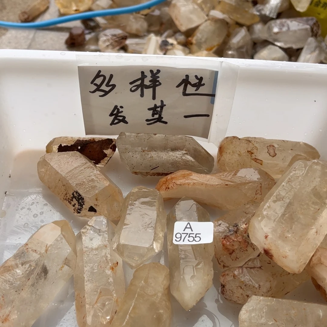 【闪购商品】未镶嵌水晶大型摆件（非配饰）多样性发其一