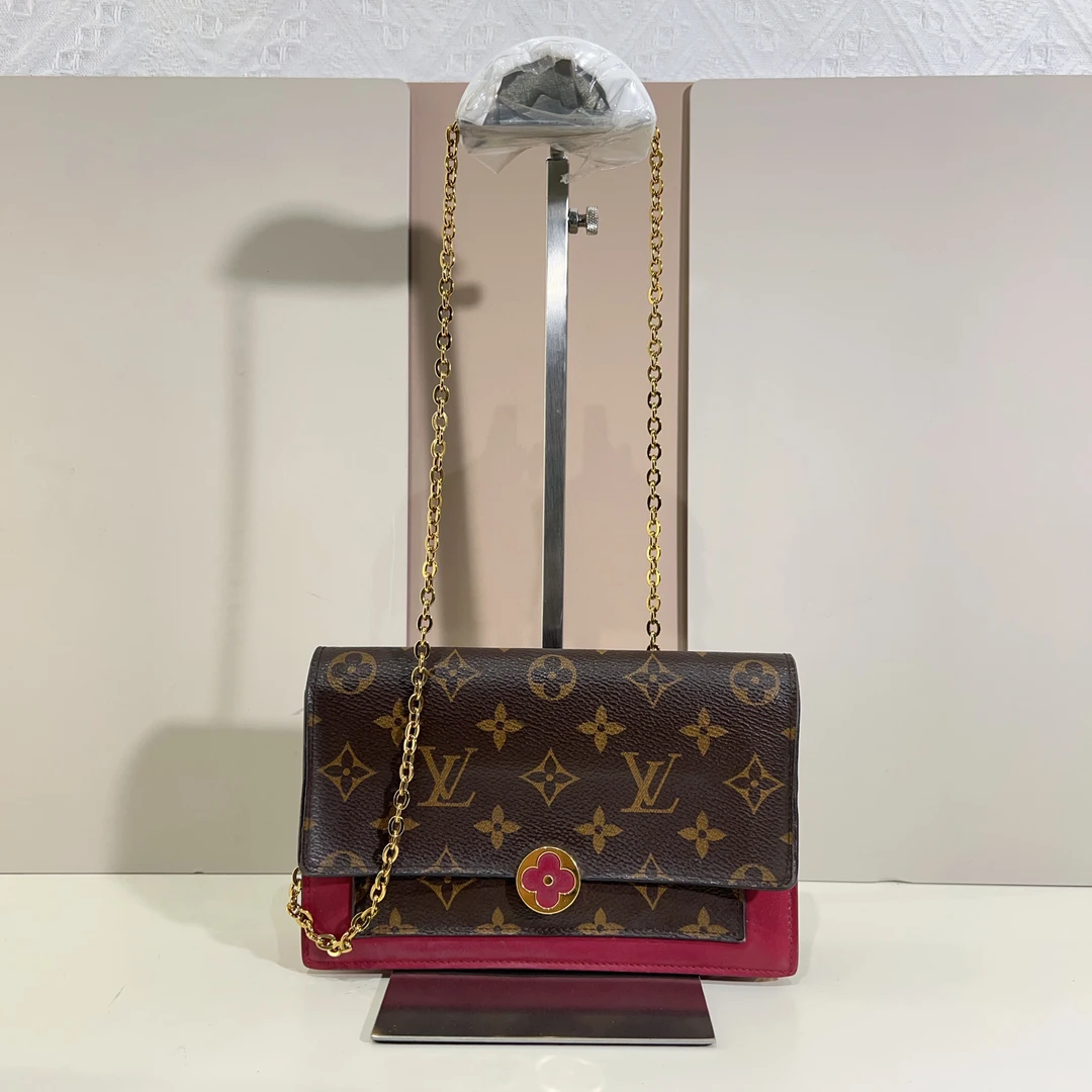 95新 LouisVuitton/路易威登 lv小花woc斜挎包cj5985