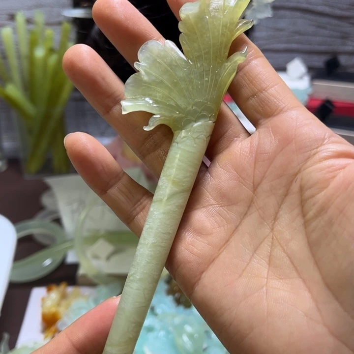 蛇纹石玉未镶嵌发簪