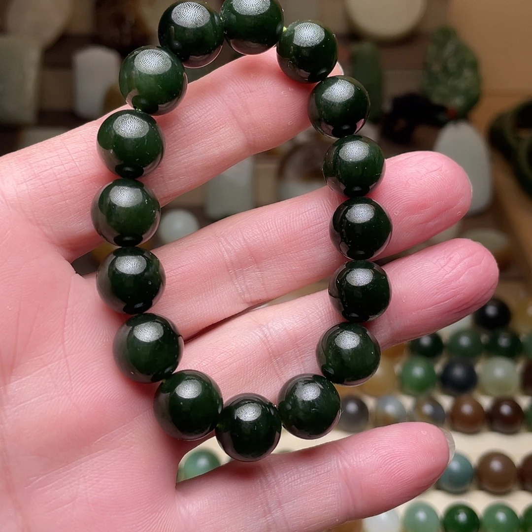 和田玉未镶嵌手串