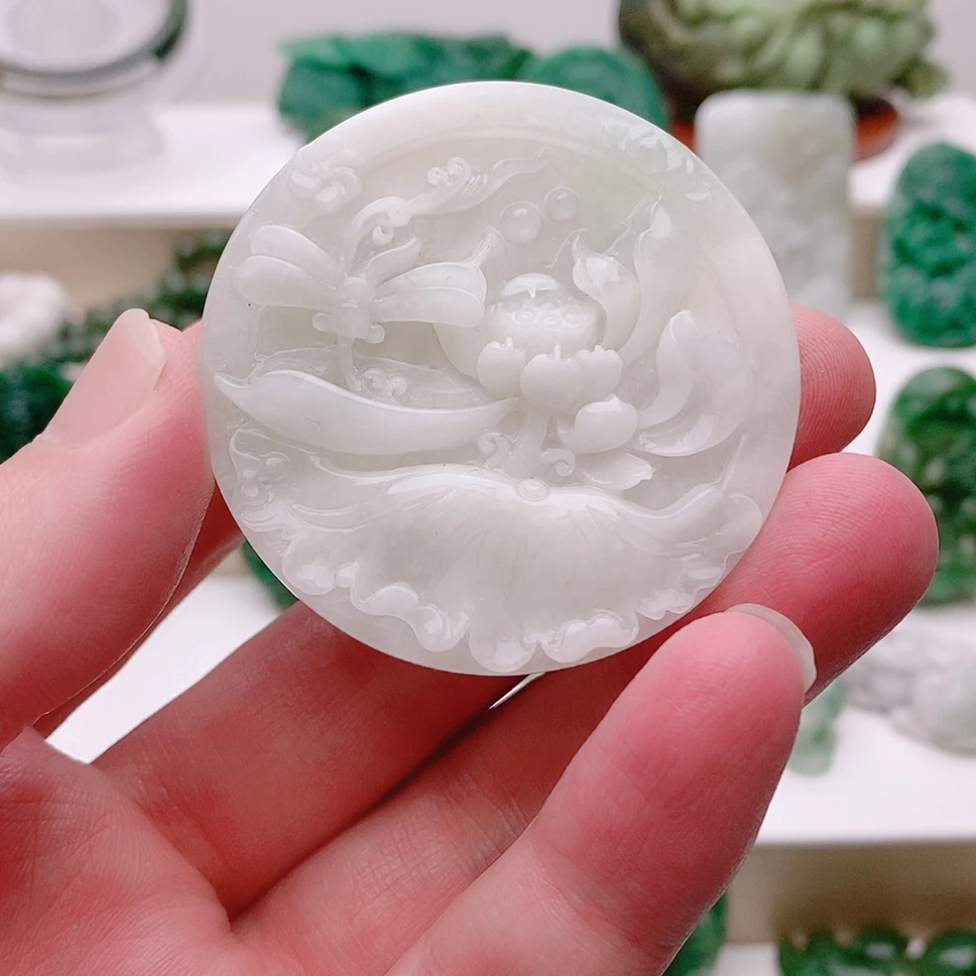 独山玉未镶嵌吊坠