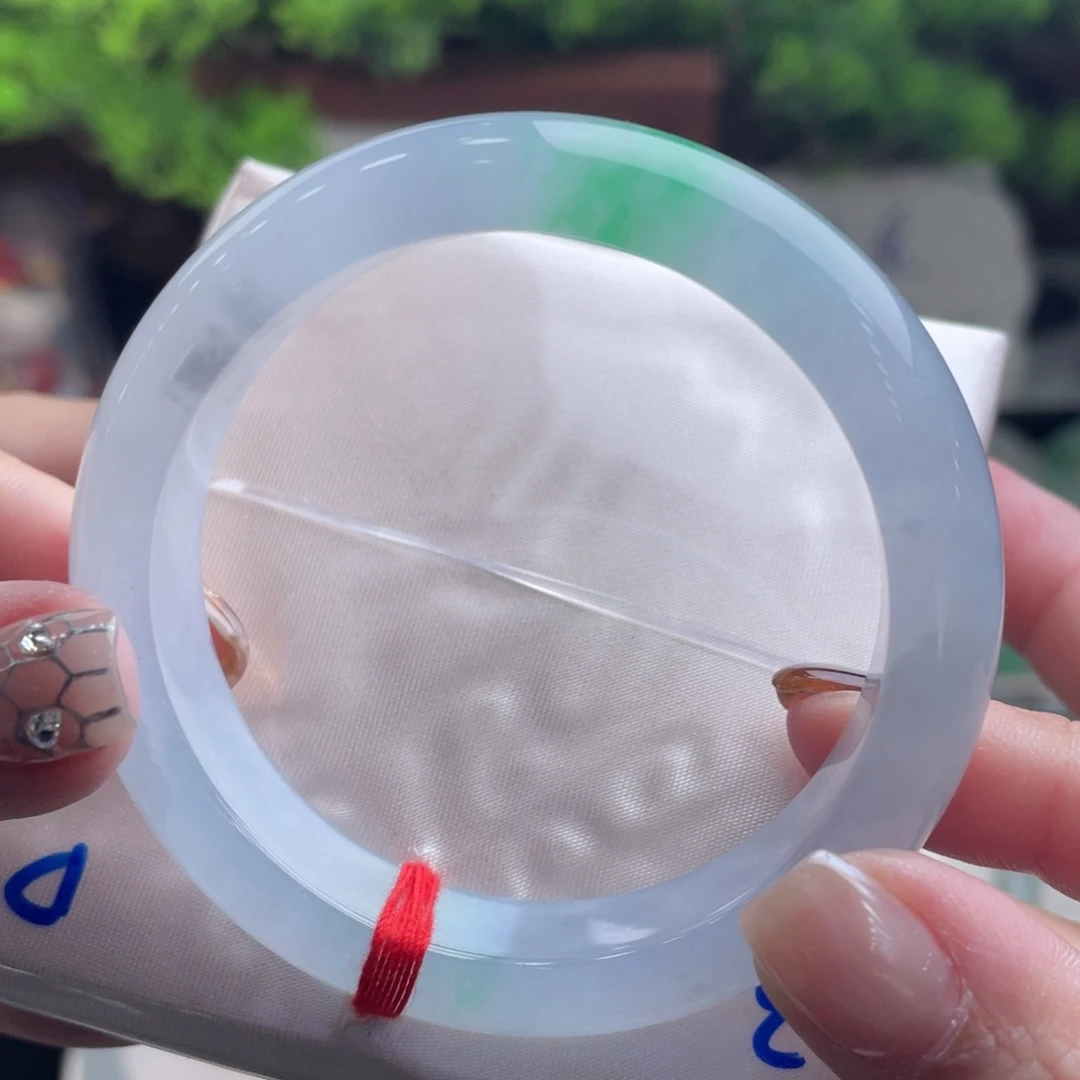 翡翠未镶嵌手镯51春彩