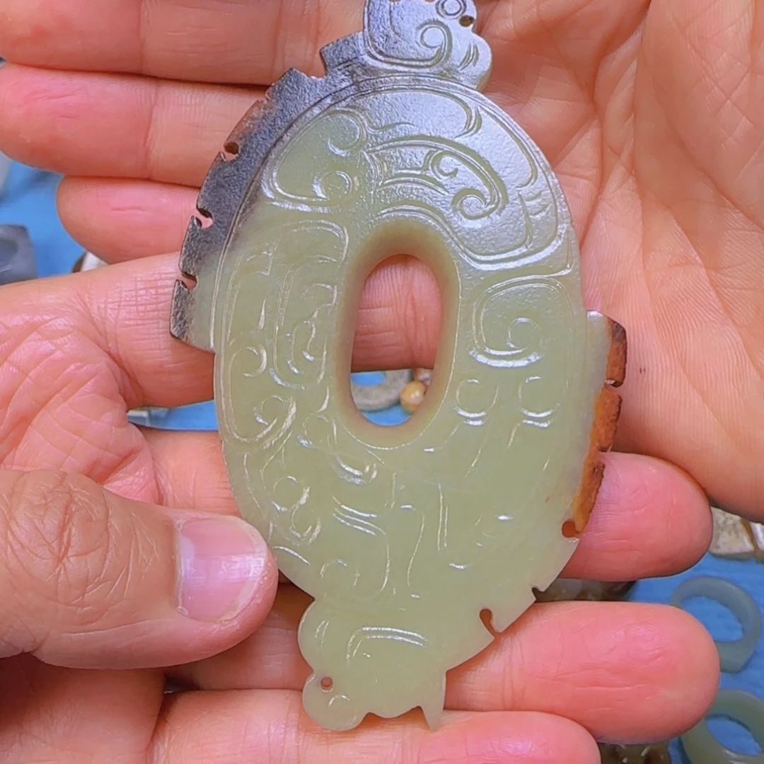 和田玉车挂未镶嵌