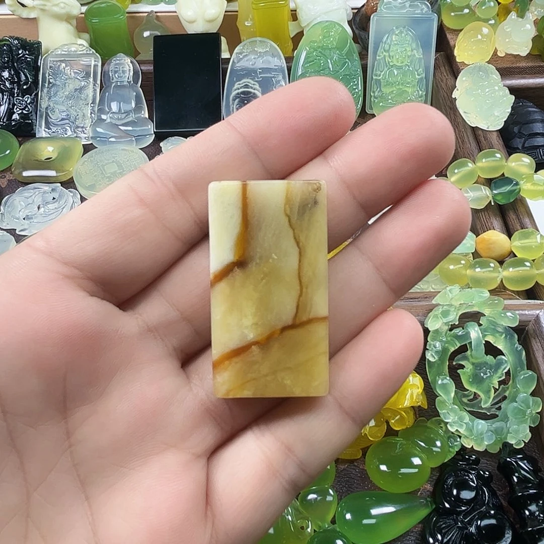 未镶嵌岫玉吊坠(不含链)