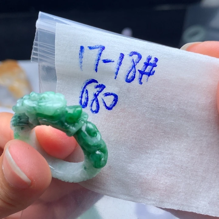 未镶嵌戒指翡翠戒圈