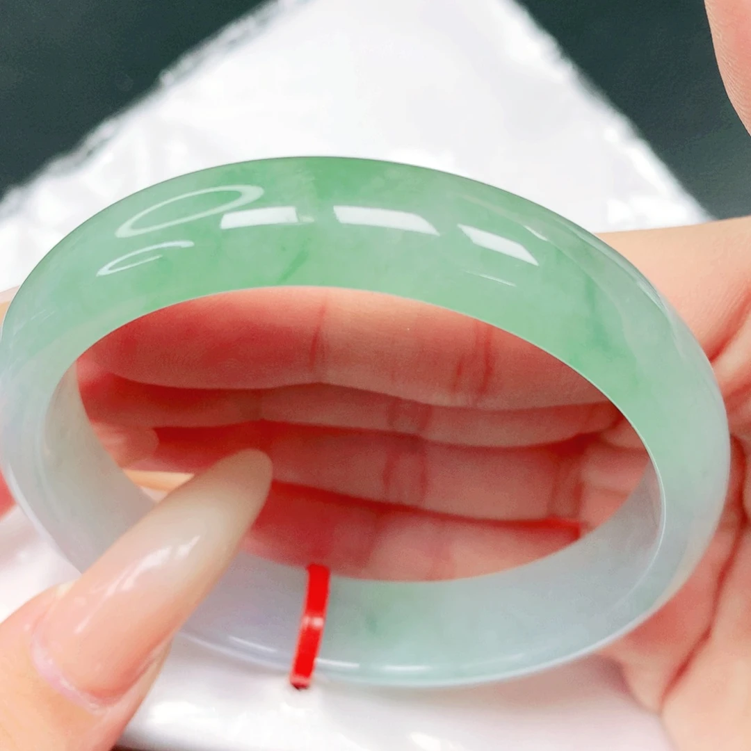 翡翠未镶嵌手镯59