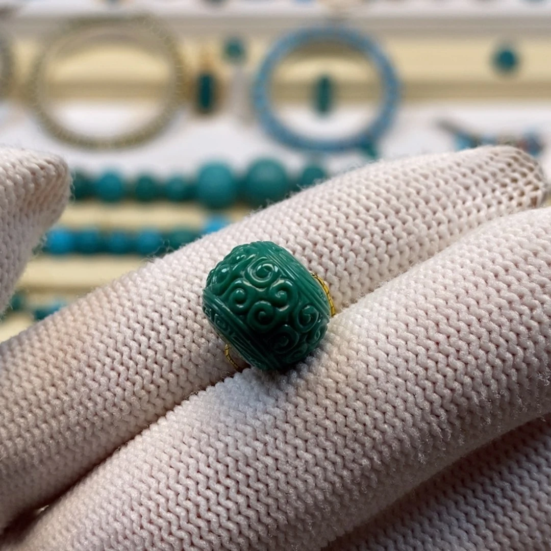 ****未镶嵌绿松石珠宝奇石507