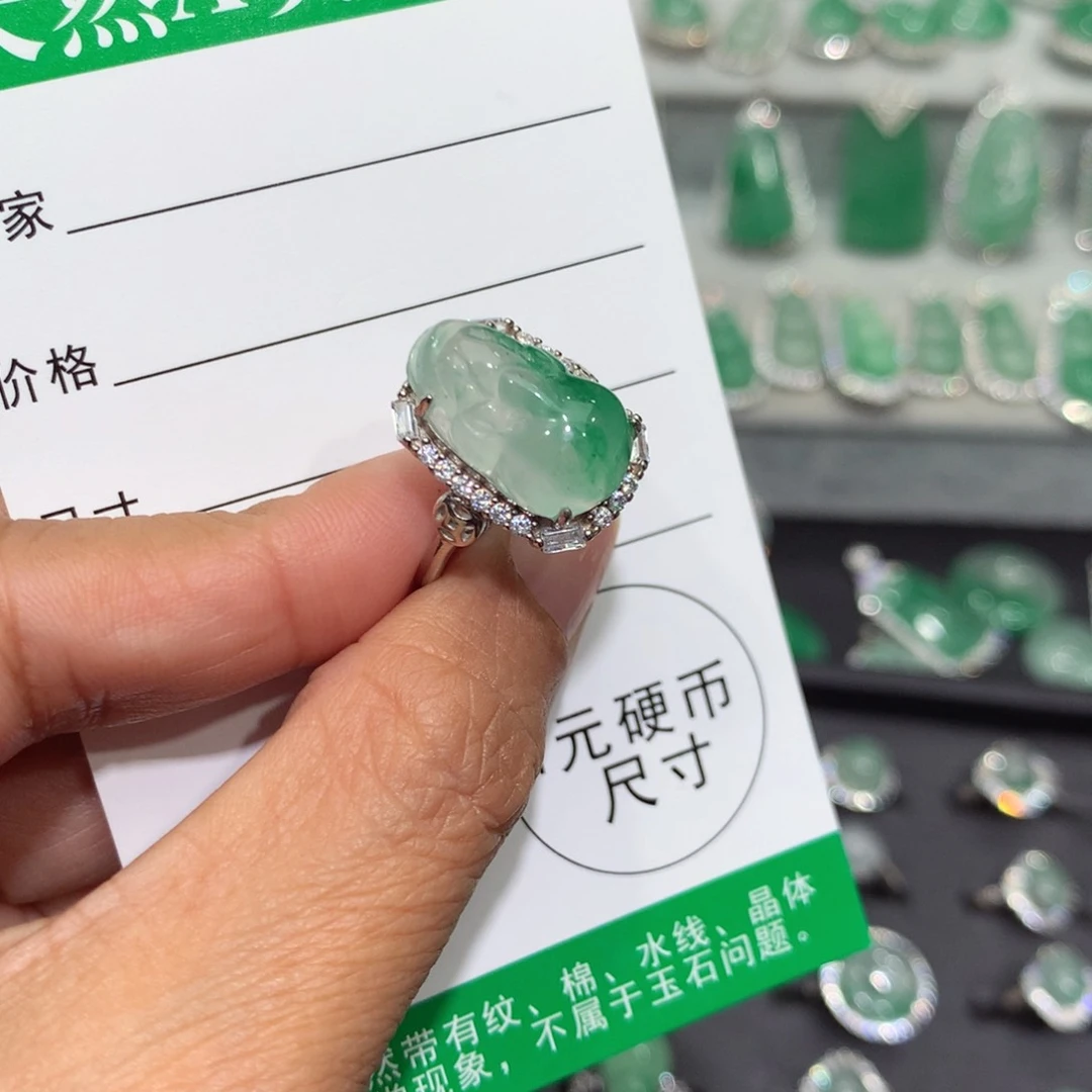 颈饰银S925镶嵌石英质玉