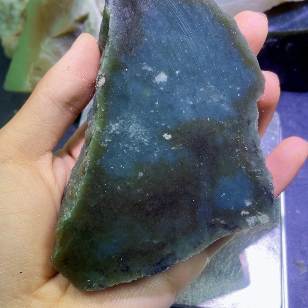 和田玉未镶嵌珠宝半成品