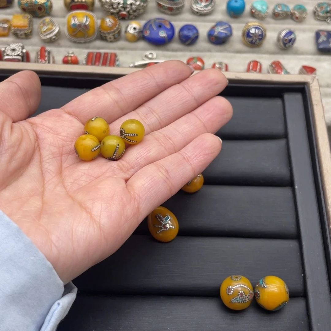 无非金属赵*生吴尼泊尔