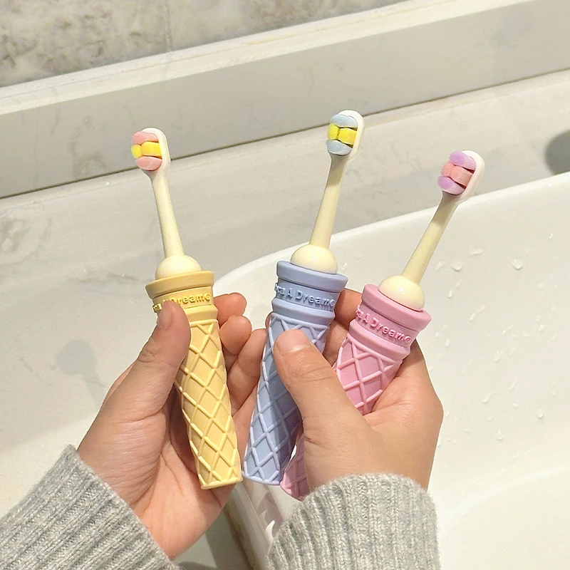 DoraADream朵拉的梦冰淇淋儿童牙刷3到8岁简约宝宝小孩幼儿专用Z