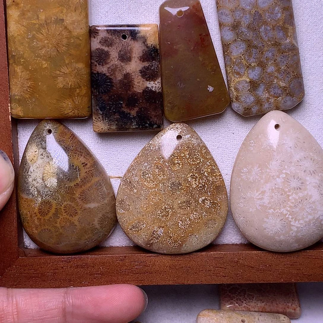 *****硅化玉珠宝奇石合金