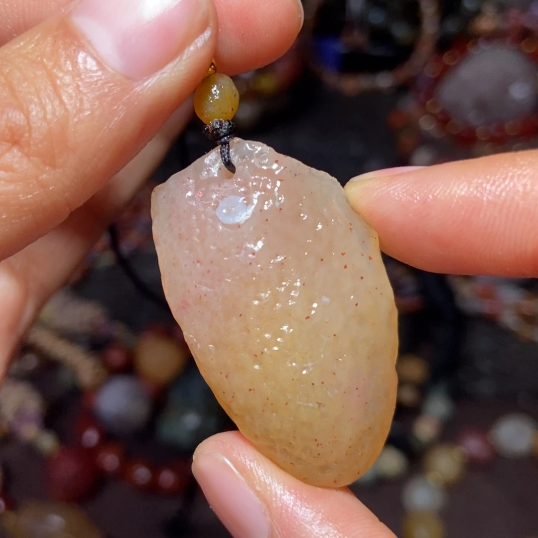 玛瑙/玉髓未镶嵌珠宝半成品