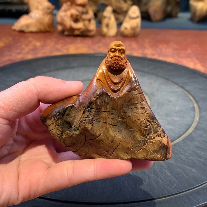 柏木（崖柏）根雕摆件