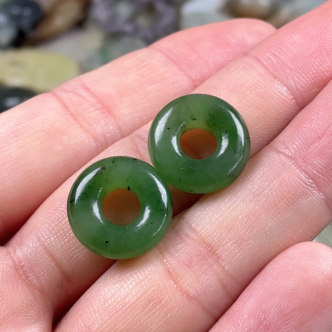 和田玉（糖玉）颈饰未镶嵌