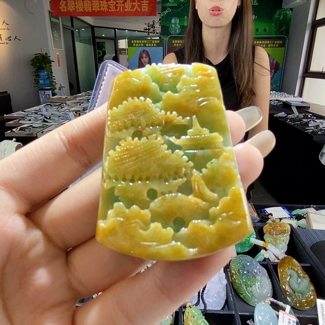 颈饰未镶嵌翡翠翡翠