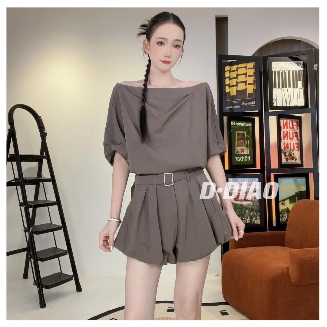 【小奈】显瘦斜肩上衣+高腰时尚花苞裤xn10022