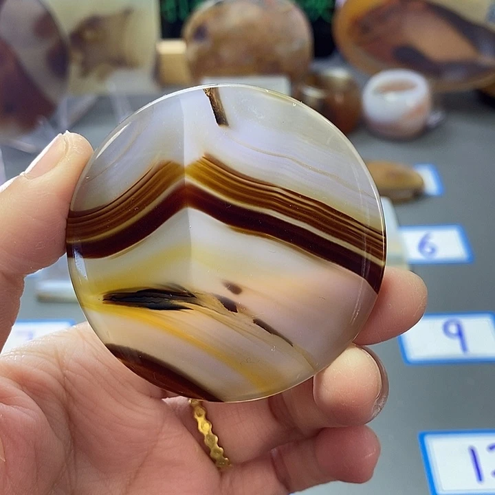 玛瑙/玉髓未镶嵌珠宝半成品