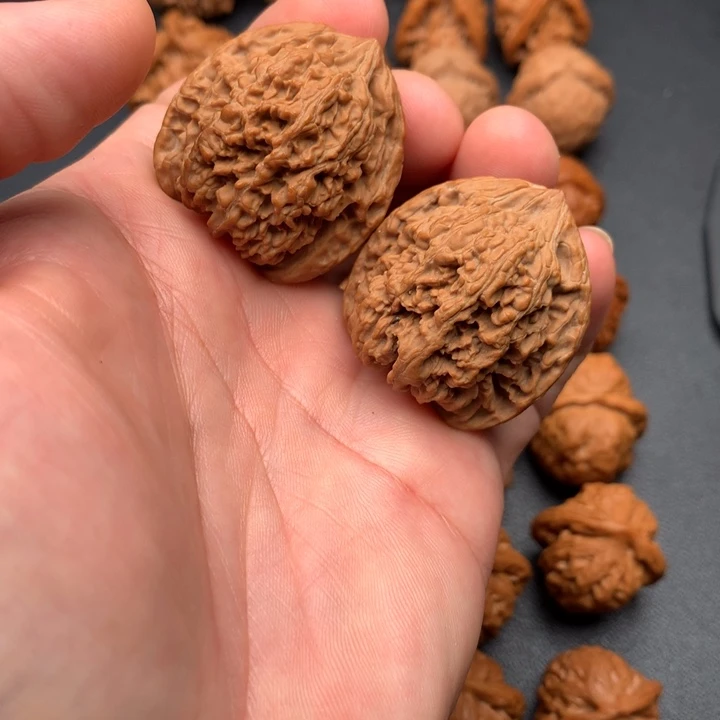 文玩核桃吊坠满天星