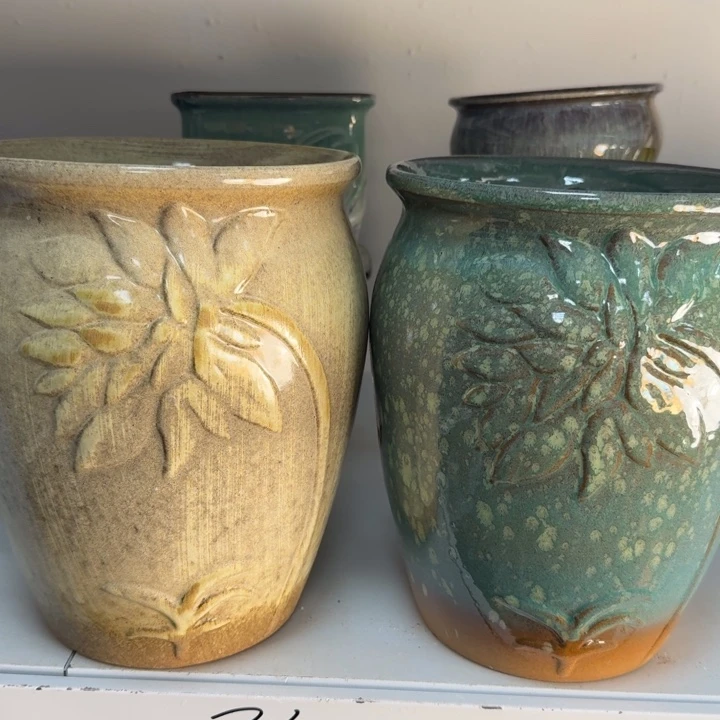 紫砂花盆口20高25，1111122