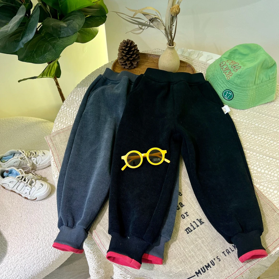 424043 男宝女宝加绒年款时尚百搭黑色加厚卫裤休闲裤冬季