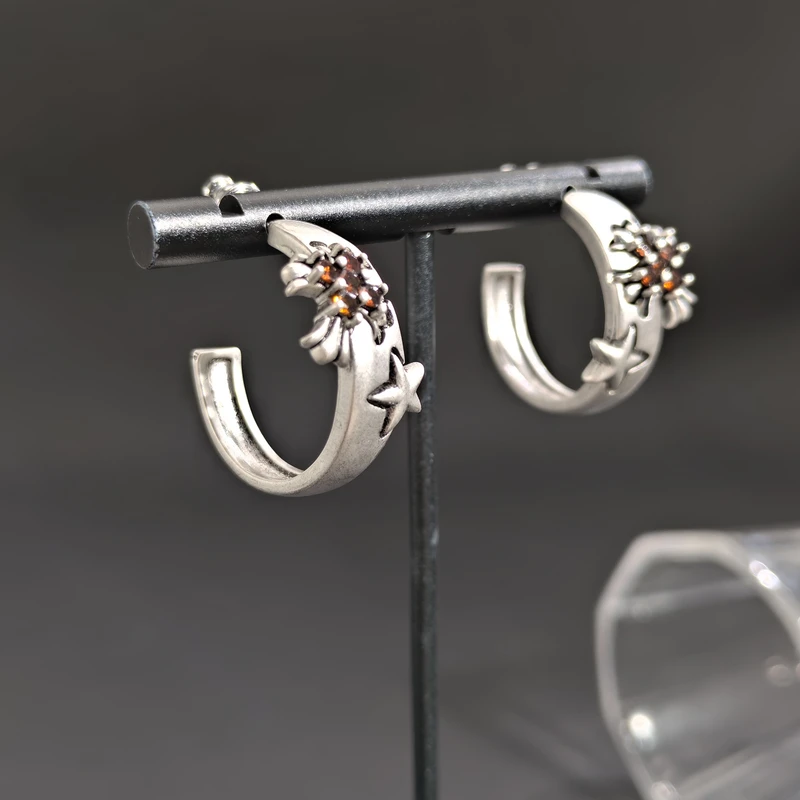 铜合金合成锆石耳饰 05417大淇原创复古做旧十字五角星不规则耳钉