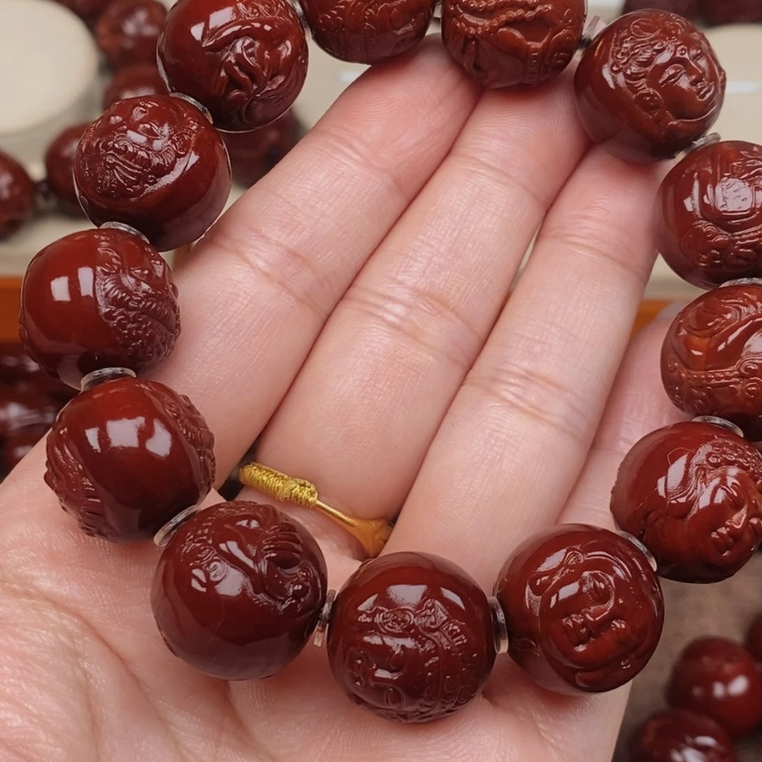 橄榄核吊坠一***?正圆观音