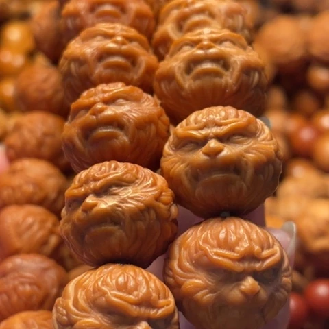 猴头核桃手串飞*舞台