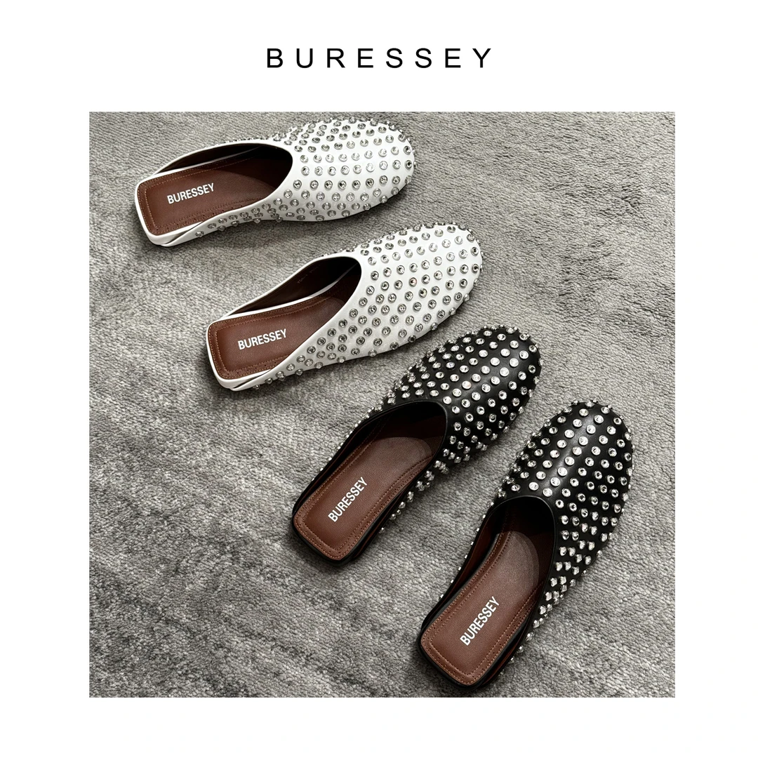 【BURESSEY】2025夏季穿搭气质新款百搭透气满钻渔夫鞋包头拖平底鞋