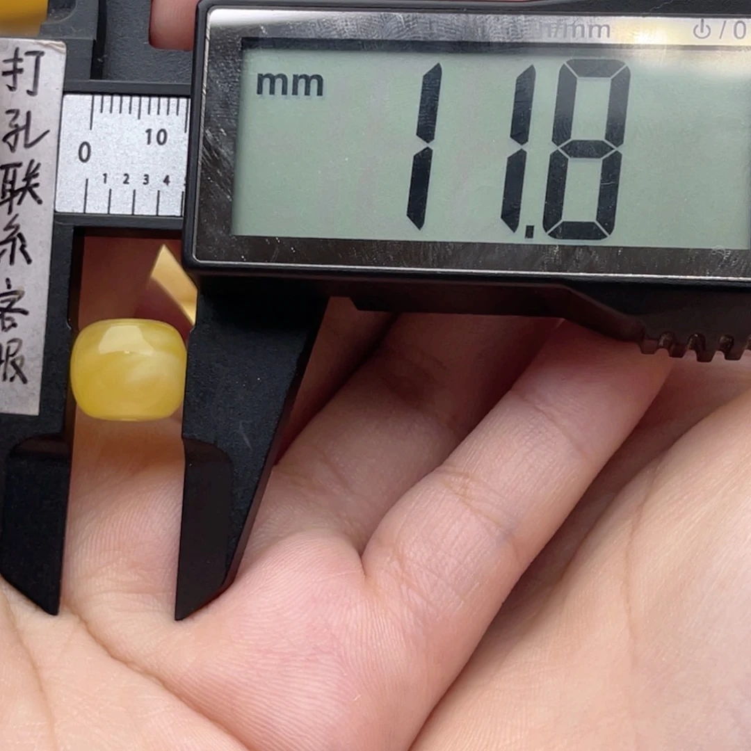 未镶嵌琥珀裸石J*H老型