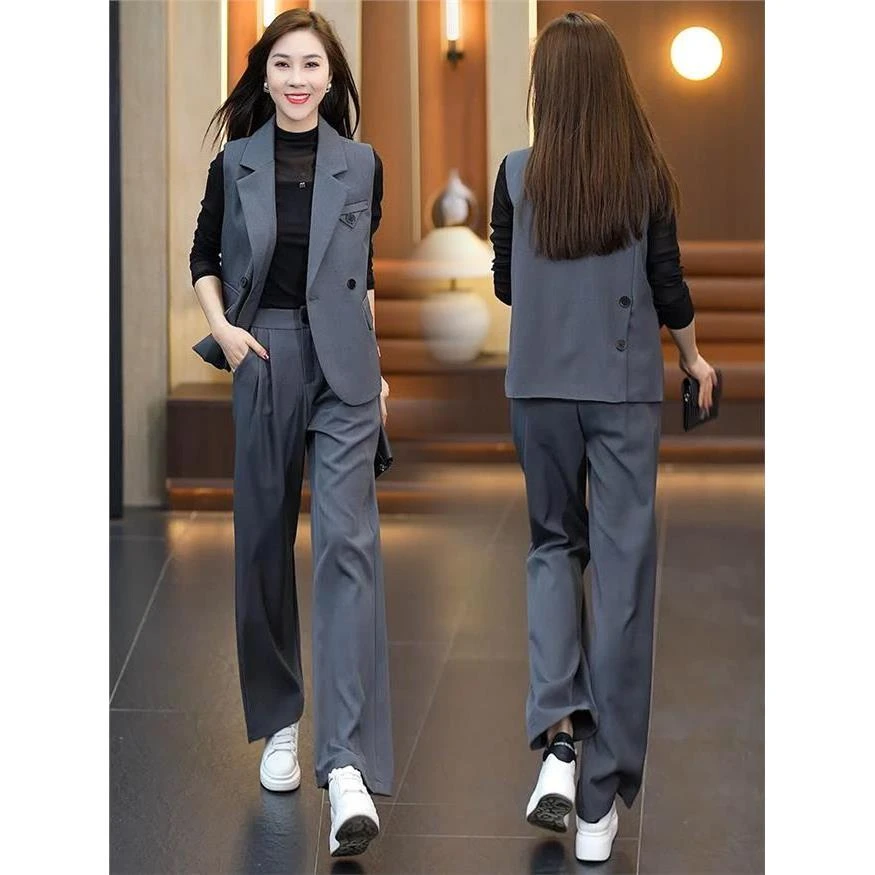 时尚T恤打底衫马甲直筒裤三件套女春秋新款高级感洋气质韩版套装