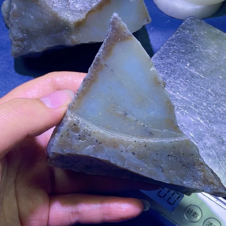 和田玉未镶嵌珠宝半成品