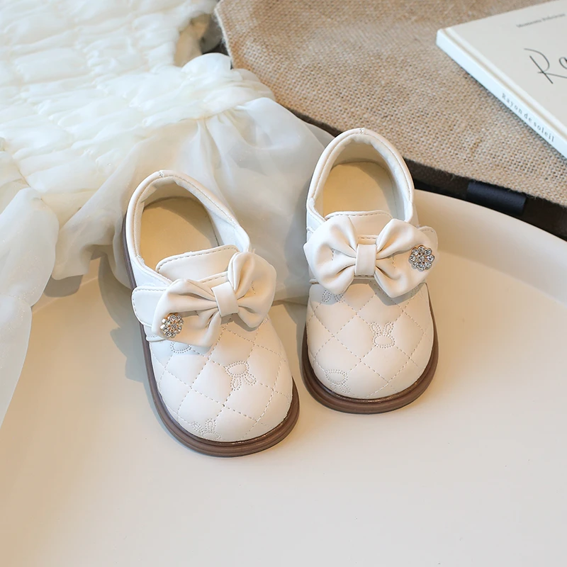 巴布豆家族小童小皮鞋新款2025软底童鞋防滑鞋子女童单鞋洋气儿童