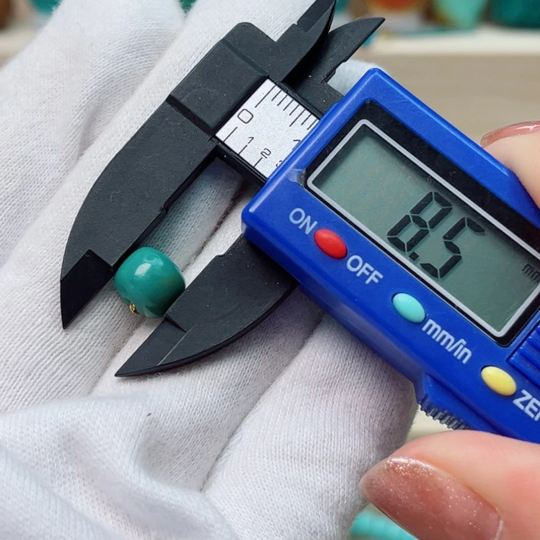 绿松石珠宝未镶嵌