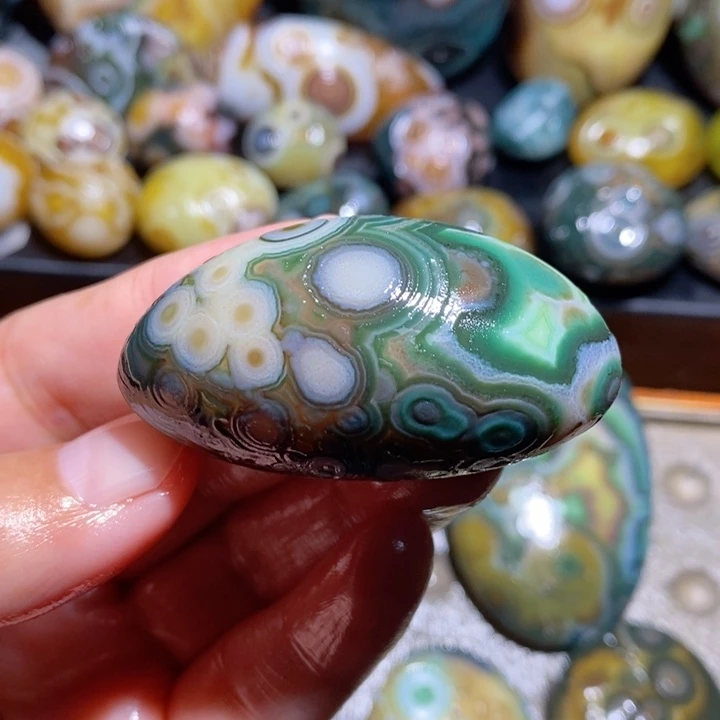 未镶嵌玛瑙/玉髓珠宝半成品120