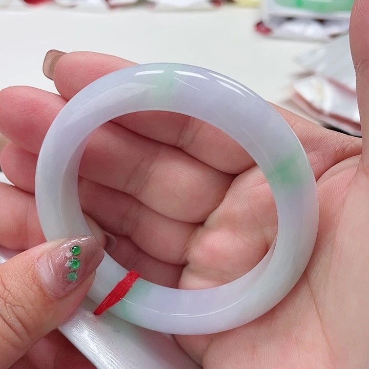 翡翠手镯（圆镯）未镶嵌缅甸翡翠手镯55圈