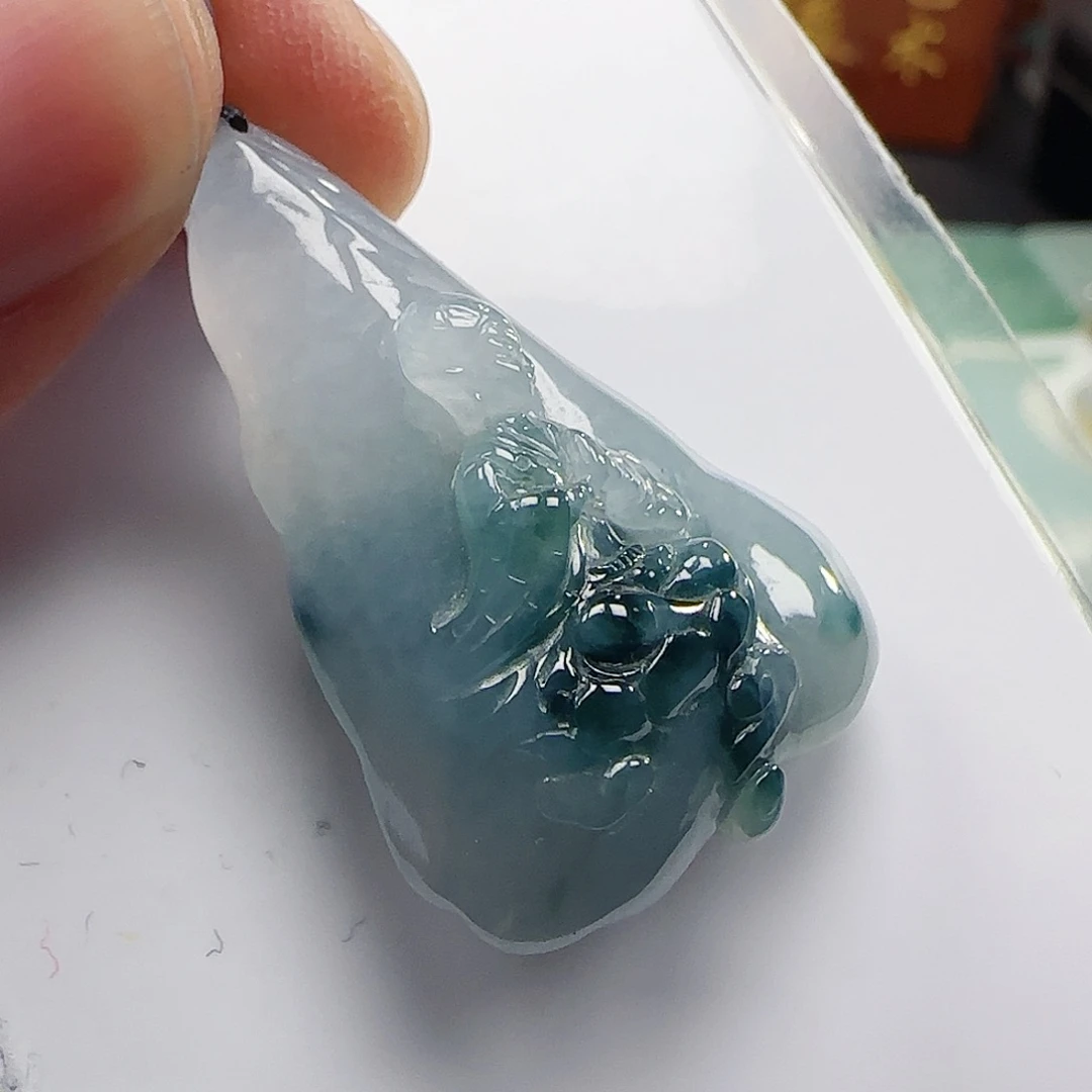定制翡翠未镶嵌翡翠