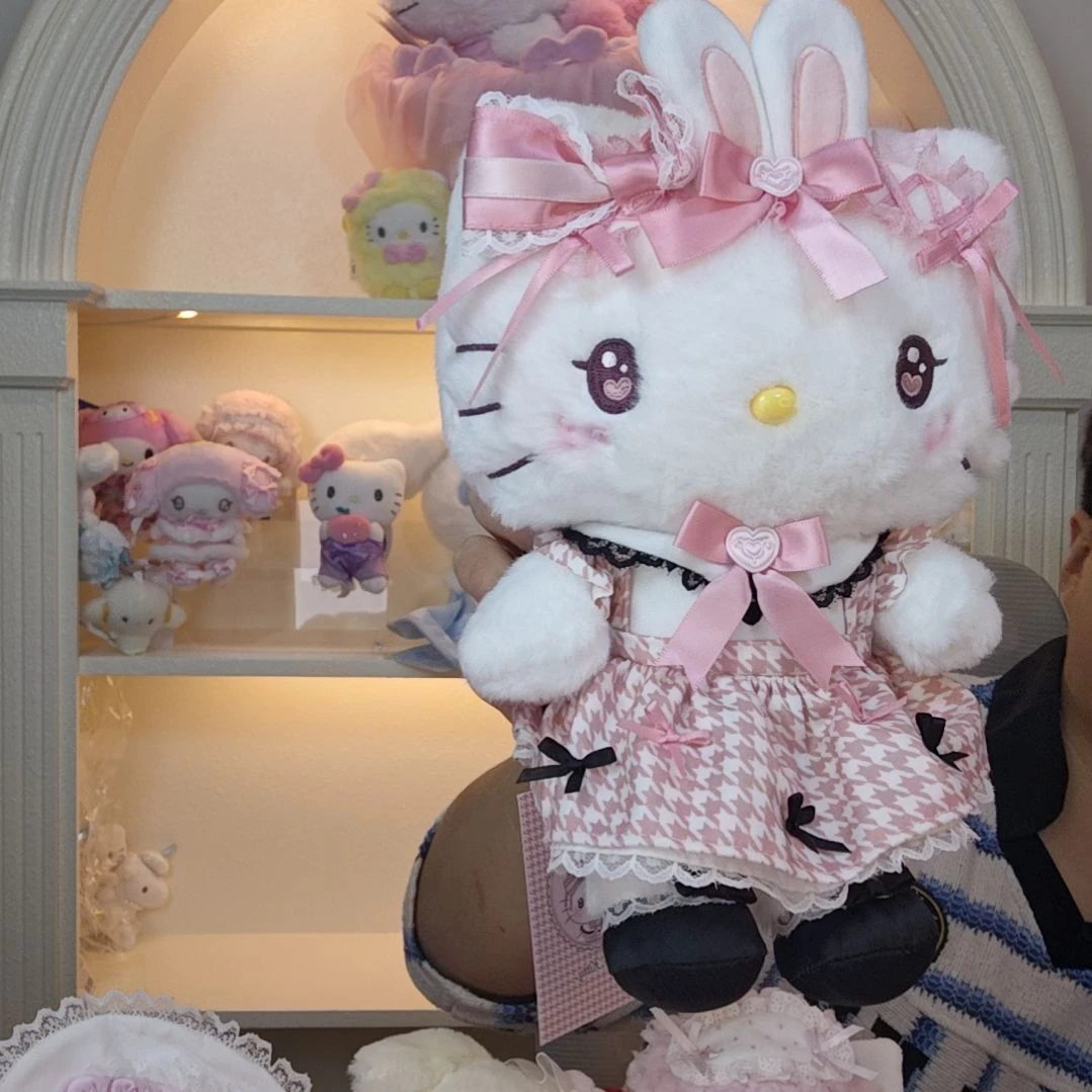 地雷Kitty公仔，凯蒂猫