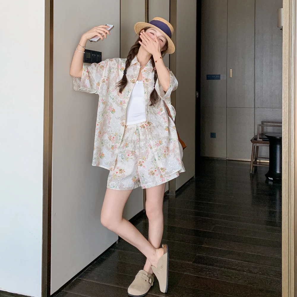 2025气质两件套一整套时尚洋气刺绣显瘦阔腿今年流行漂亮套装女