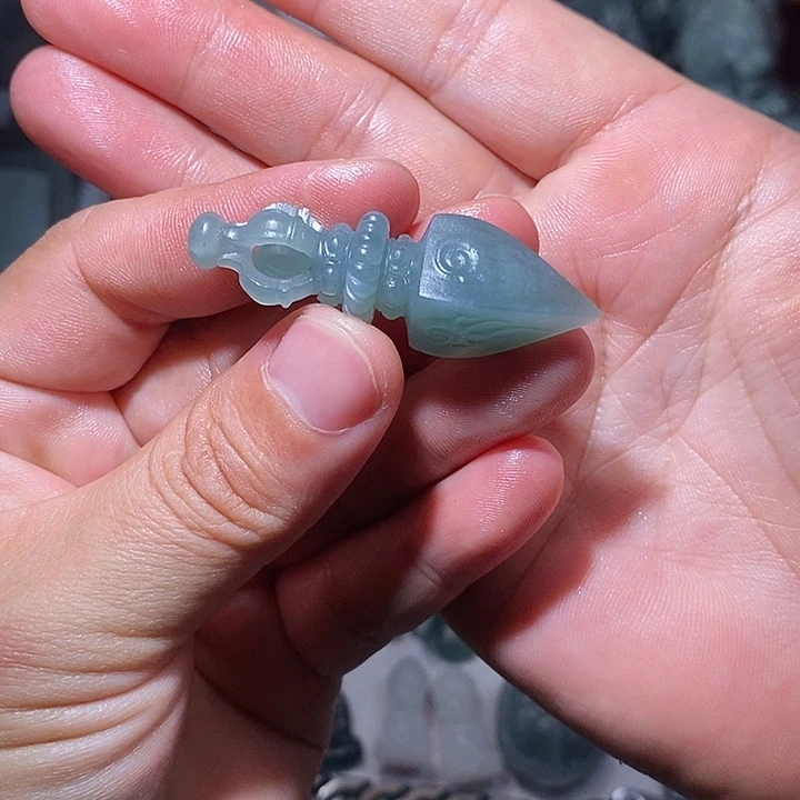 贝***者定制翡翠未镶嵌毛货