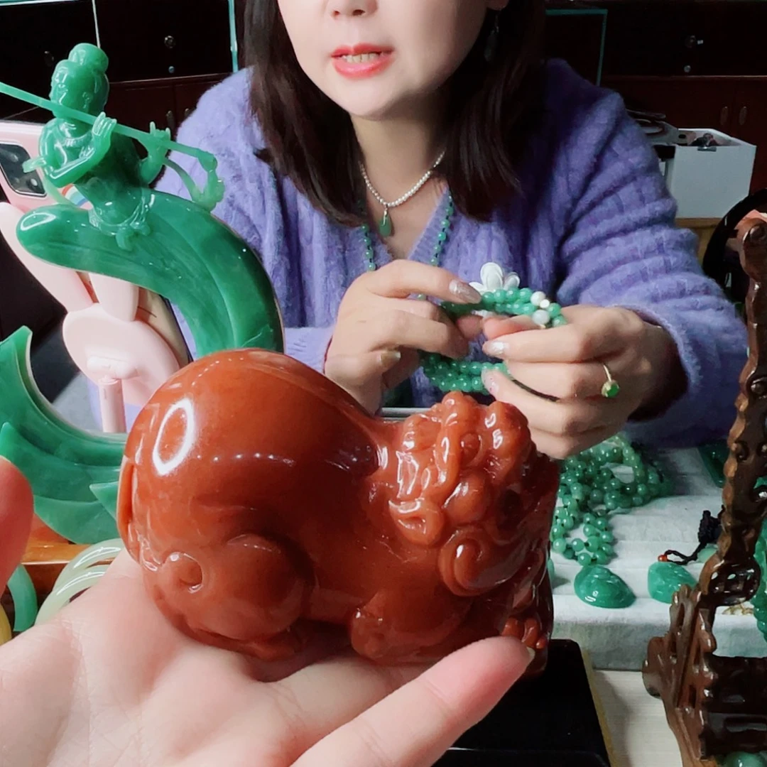 D***u密玉（石英质玉）未镶嵌颈饰