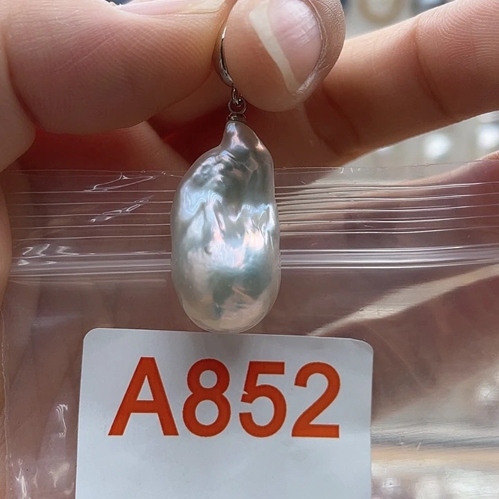 未镶嵌天然珍珠。  漏 漏 漏淡水珍珠