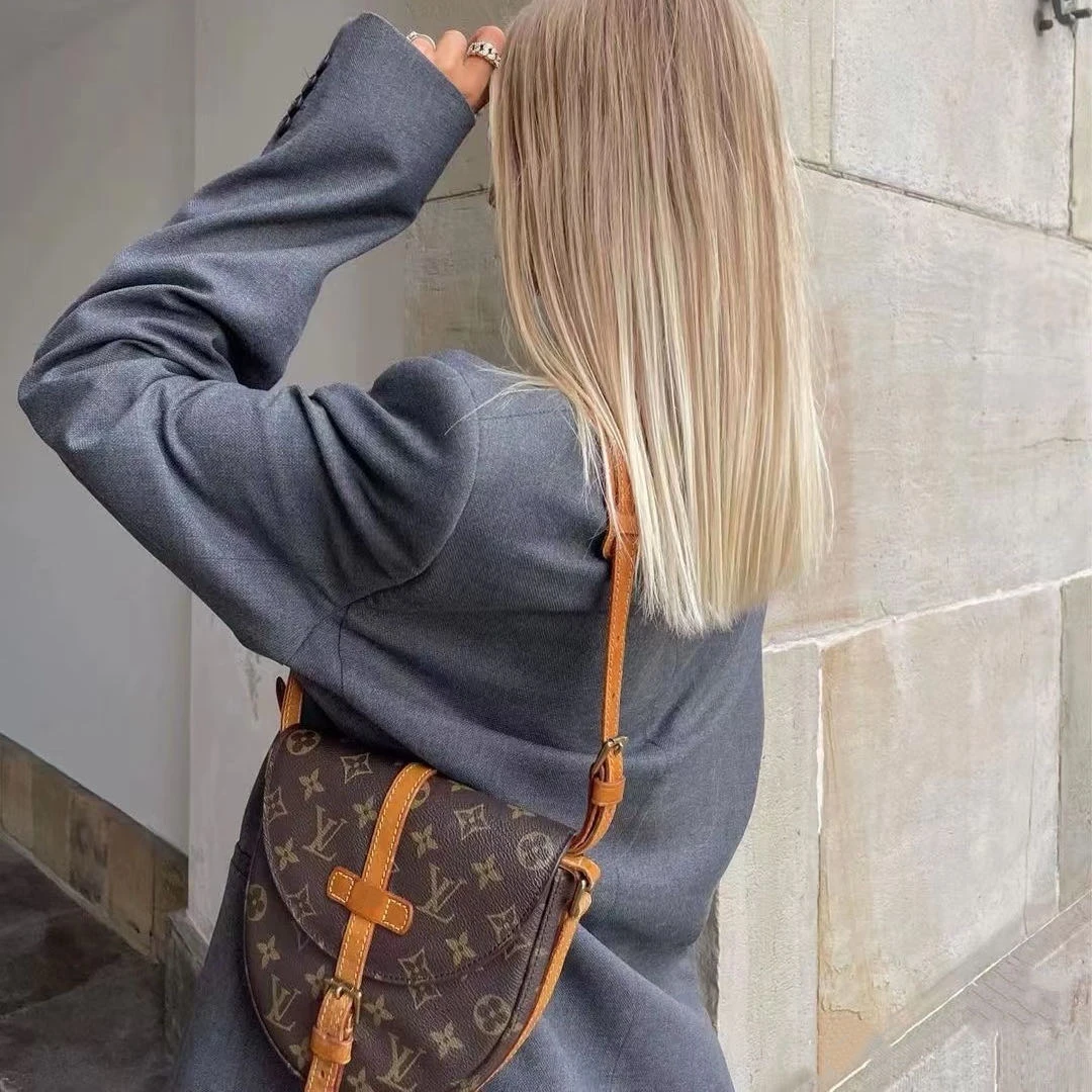 修复品8613766/LouisVuitton/路易威登大号盾牌 配皮换新